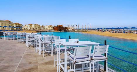 3. albatros makadi.jpg