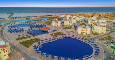 Naslovna Albatros makadi.jpg