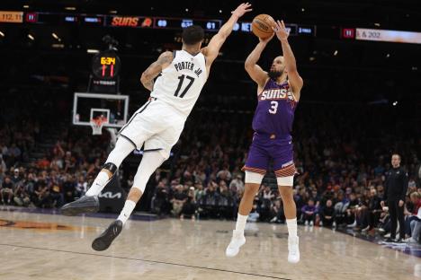 Dilon Bruks i Majkl Porter Junior