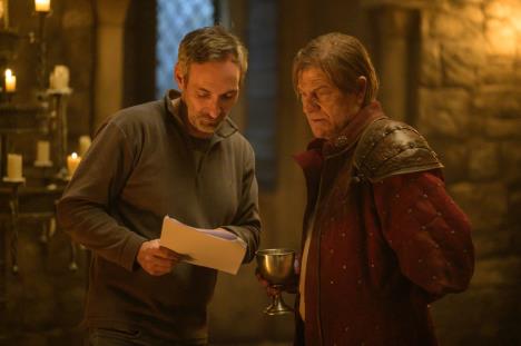 Jonathan English directing Sean Bean. Robin Hood. PHOTO Aleksandar Letic..jpg
