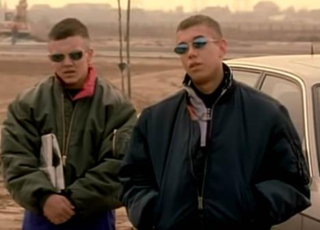 Milan Marić i Dušan Pekić u filmu Rane