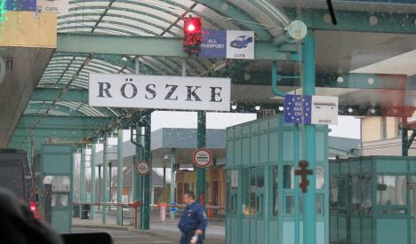 Eskandar Momeni01 Beta Milan Timotic.jpg