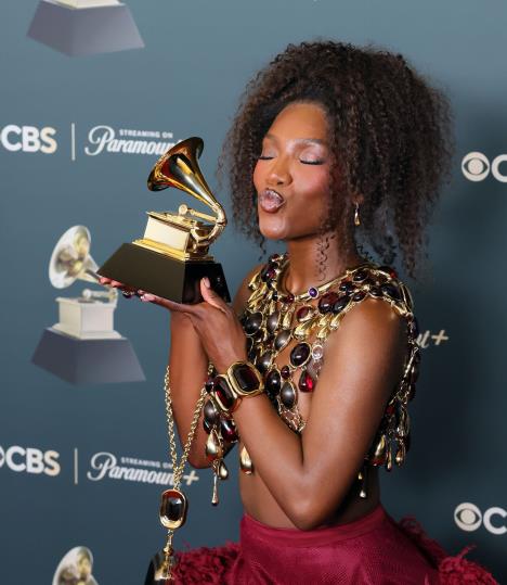 Doeči na dodeli Gremija 2026