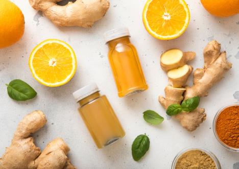 pomoradže, limun, đumbir, kurkuma, cimet, sirup