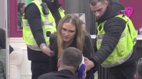 Rada Todorović nasrnula na Ivana Marinkovića