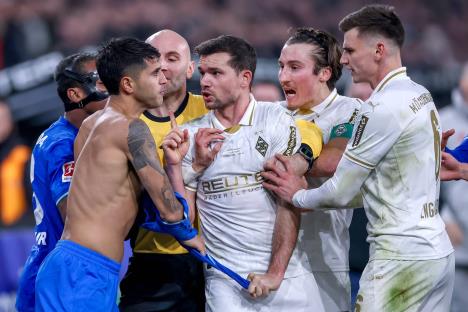 Borusija Menhengladbah - Bajer