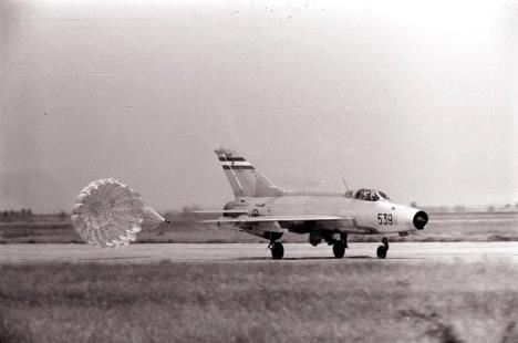 mig-21-jna.jpg