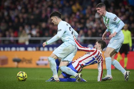 Betis, Atletiko Madrid, Primera