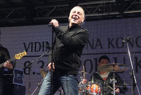 parni-valjak-koncert.jpg