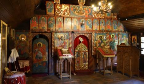 Ikonostas u manastiru Pokajnica