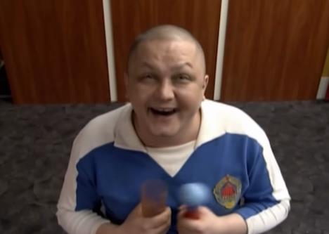 Srđan Miletić u filmu Kad porastem biću Kengur