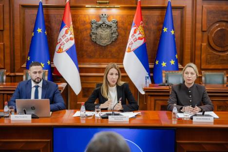 Sastanak Dubravke Đedović Handanović s delegacijom Svetske banke