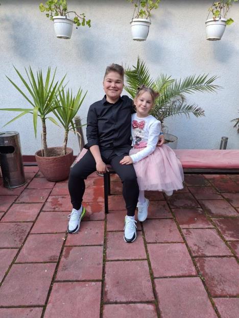 Ilija Marinković sa sestrom