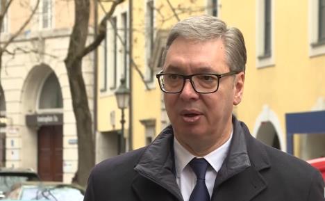 Aleksnadar Vučić (2).png