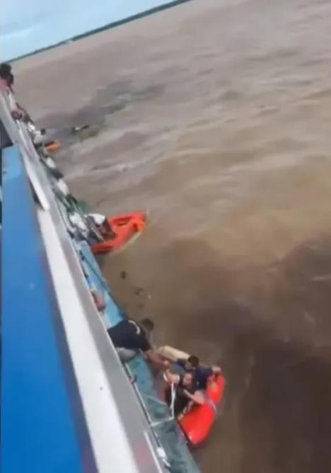 Reka tragedija (1).jpg