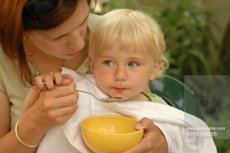 majka, dete, alimentacija