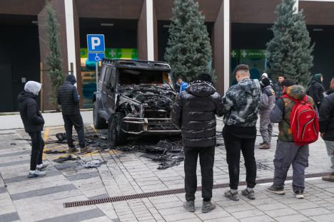 Baka Prase zapaljen automobil (5).jpeg