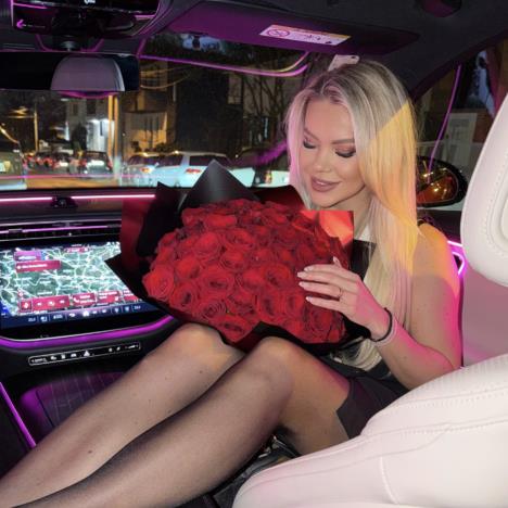 Sanja Stanković uživa u skupim poklonima