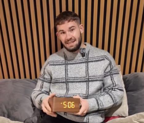 Tomi Grejvs nije spavao osam dana (2).png