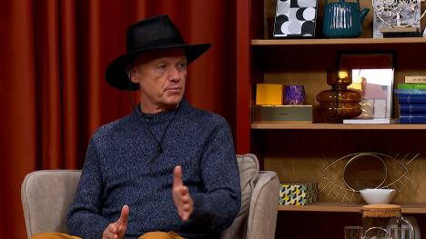 Sequence 02.00_13_44_00.Still002.jpg