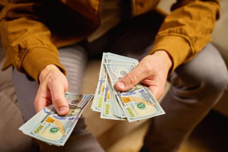 novac, dolar, štednja