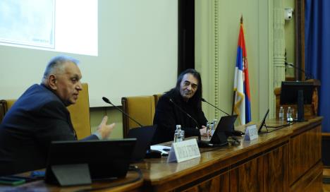 Dado Topic Ata images.JPG