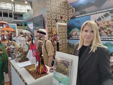 Jelena Fandler. turistička agencija Disko travel