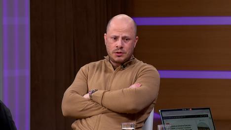 Sequence 01.01_42_09_18.Still006.jpg