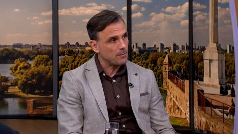 Sequence 01.00_07_21_13.Still001.jpg