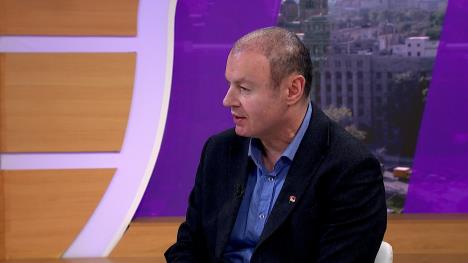 Sequence 01.00_22_43_06.Still004.jpg