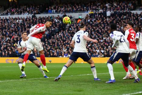 Arsenal, Totenhem, Premijer liga