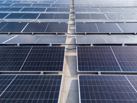 Solarni paneli u Hemofarmu - photo 3.jpg