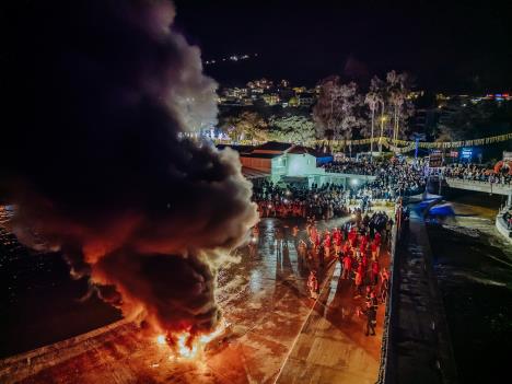 praznik mimoze, spaljivanje, foto M.Samardžić.jpg
