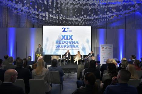 Izvrsna Skupstina SAMa1