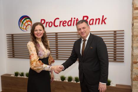 Aleksandra Vukosavljević (EBRD) i Igor Anic (PCB).jpg