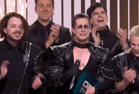 Emotivna reakcija na pobedu na PZE benda Lavina