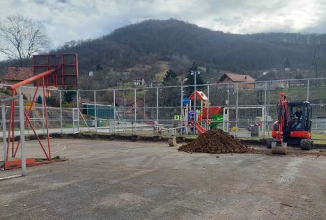 MALI ZVORNIK - Radovi u Sakaru.jpg