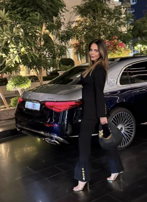 Sofija Šašić pozira u Dubaiju