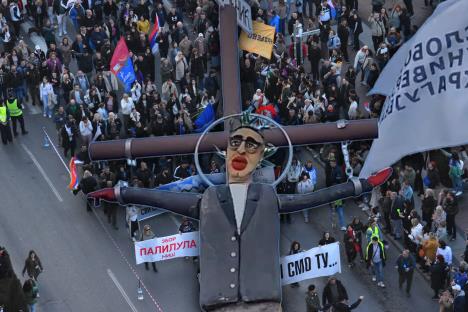 nis_protest_01032026_0028 copy.jpg