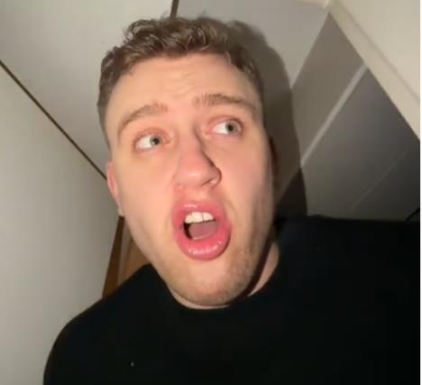 MIća Ašćerić u podrumu vile u Beogradu stare 100 godina