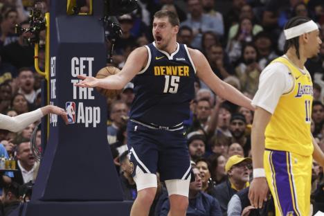 Nikola Jokić na meču Denver Nagets - Los Anđeles Lejkers