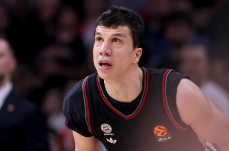 Vladimir Lučić na meču Crvena zvezda - Bajern