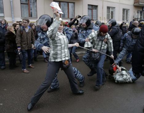 demonstranti-moskva-anti-putin.jpg