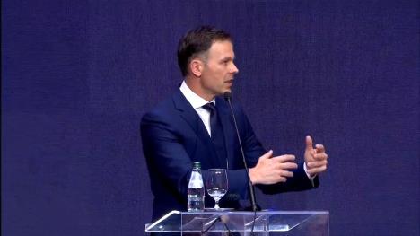 Strategija Srbija 2023 Siniša Mali  Aleksandar Vučić (18).jpg