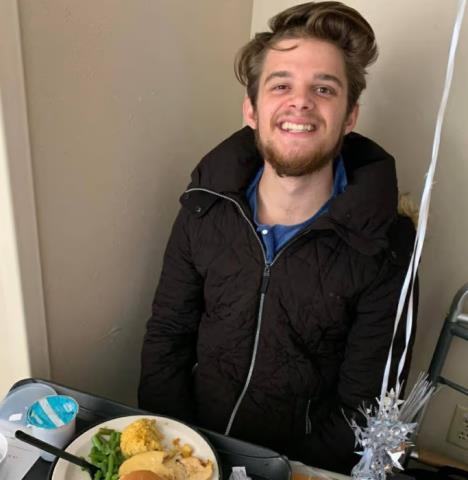 Gejb Poaro teško je povređen nakon pada sa skejtborda (4).PNG