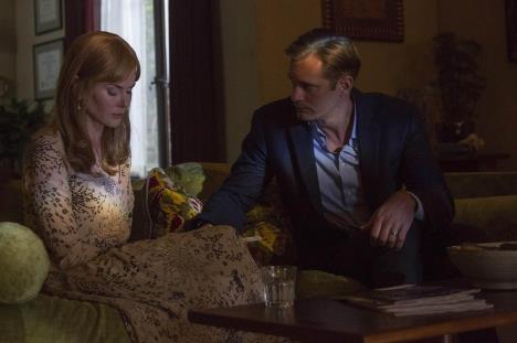 Nikol Kidman  i Aleksandar Skarsgard u seriji Velike male laži