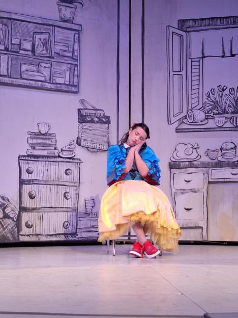 Opera Snežana i sedam patuljaka