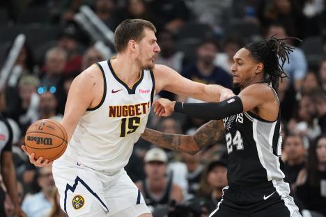 2802 AP Eric Gay.jpg