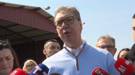 Aleksandar Vučić (4).png