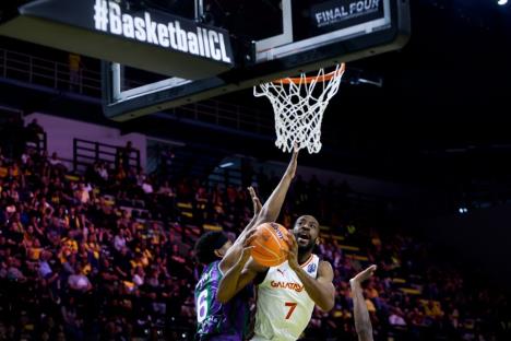 Vil Kamings u dresu Galatasaraja